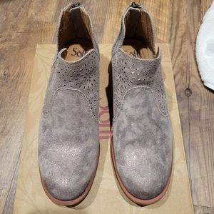 Sofft Barossa smoke booties